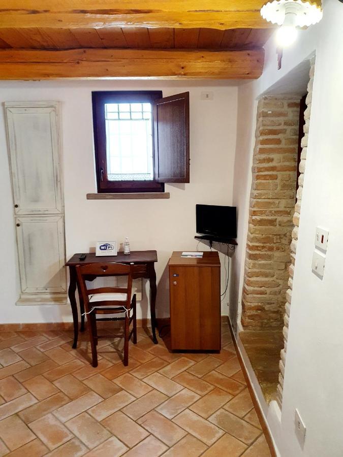 "Affittacamere Al Castello" Tavullia Exteriér fotografie